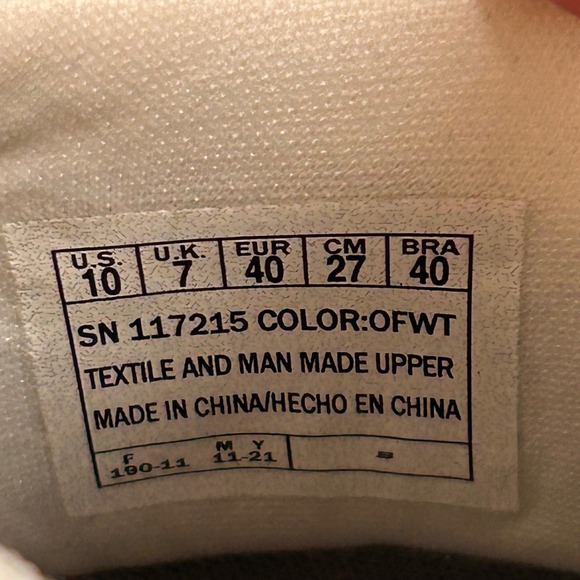 Skechers Women's 10 Slip On Walking Sneakers White Casual Comfort Shoes Stretch - Picture 14 of 15